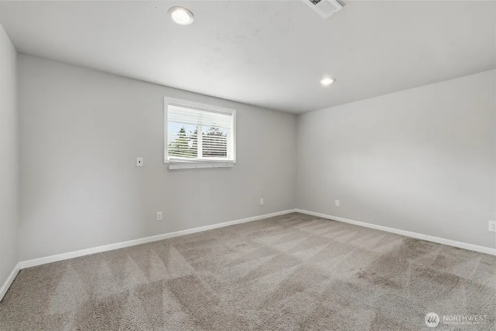 2819 N Mullen Street Tacoma WA 98407