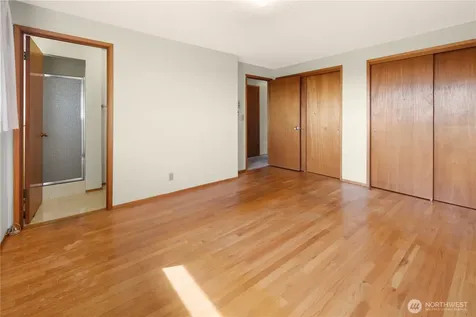 6100 28th Avenue S Seattle WA 98108