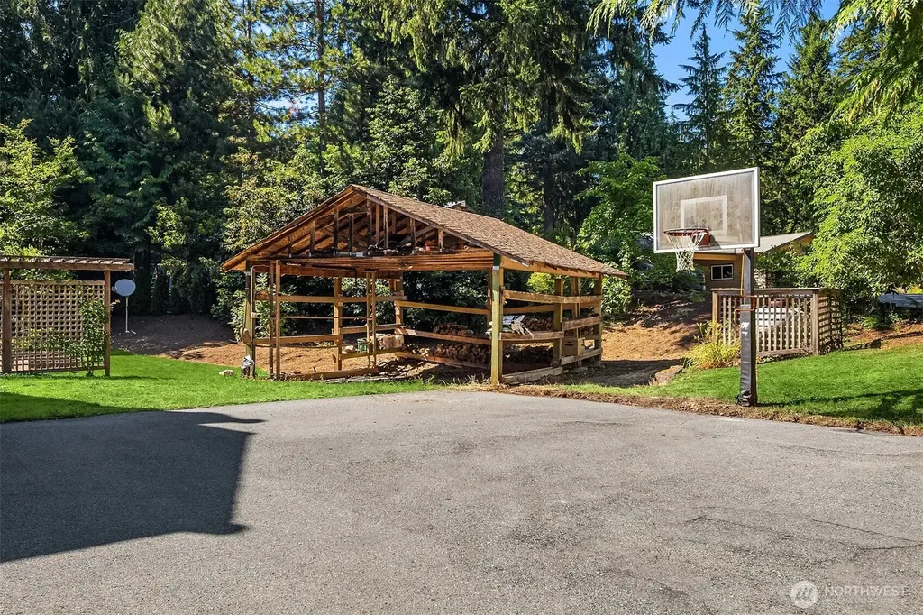 6731 244th Place NE Redmond WA 98053