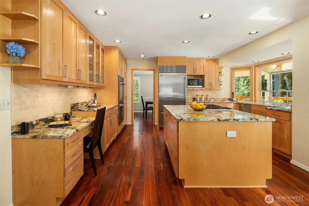 6731 244th Place NE Redmond WA 98053