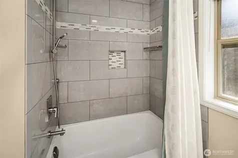 6731 244th Place NE Redmond WA 98053