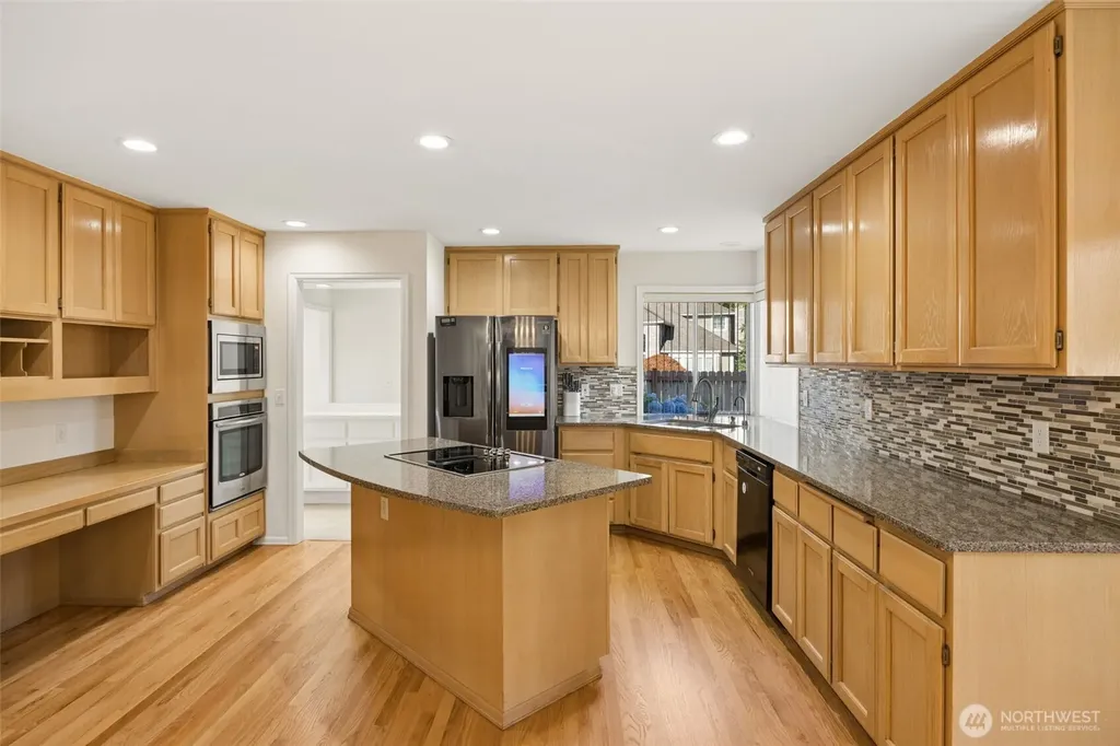 3106 235th Avenue SE Sammamish WA 98075