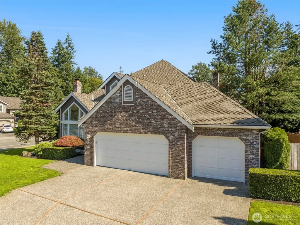 3106 235th Avenue SE Sammamish WA 98075