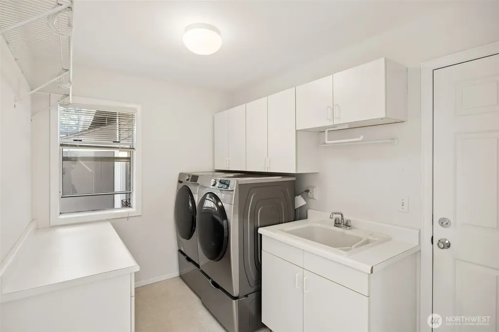 3106 235th Avenue SE Sammamish WA 98075
