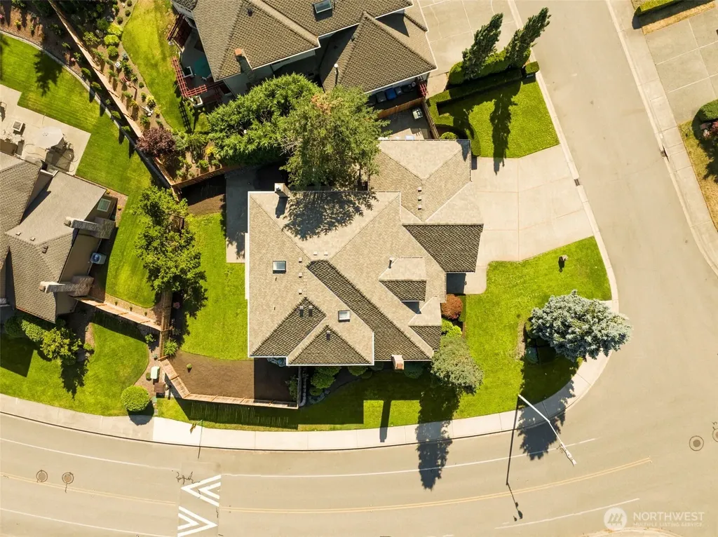 3106 235th Avenue SE Sammamish WA 98075