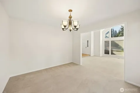 3106 235th Avenue SE Sammamish WA 98075