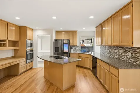 3106 235th Avenue SE Sammamish WA 98075