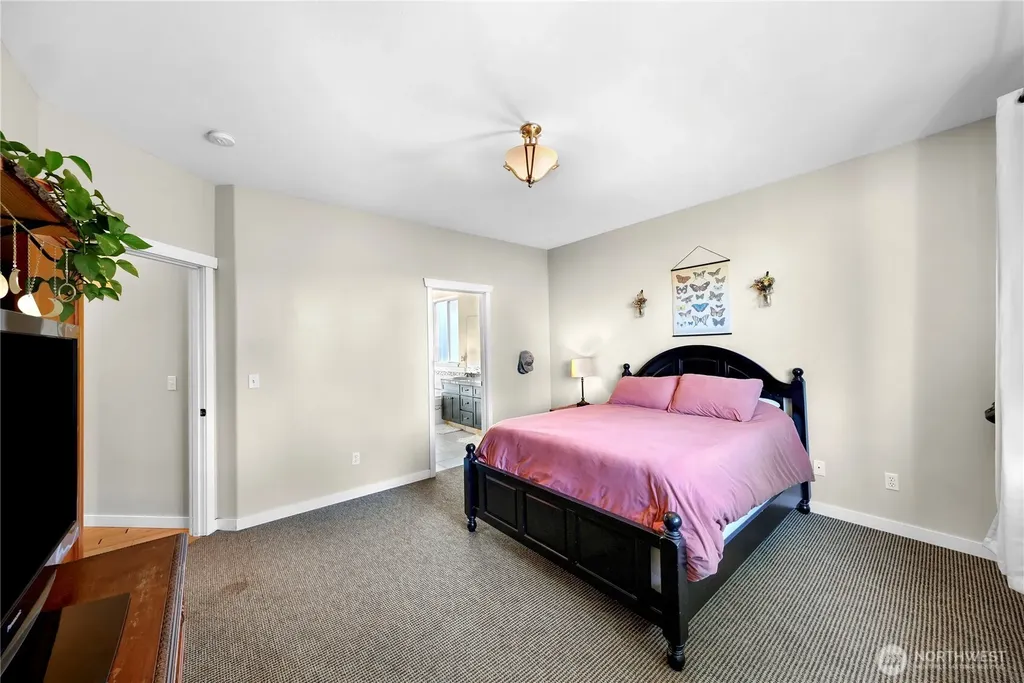 1302 Eastwood Way Lynden WA 98264