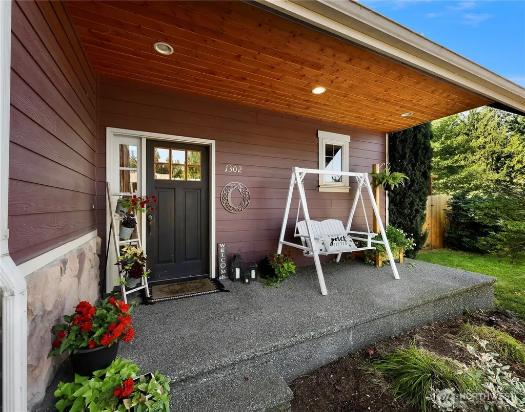 1302 Eastwood Way Lynden WA 98264