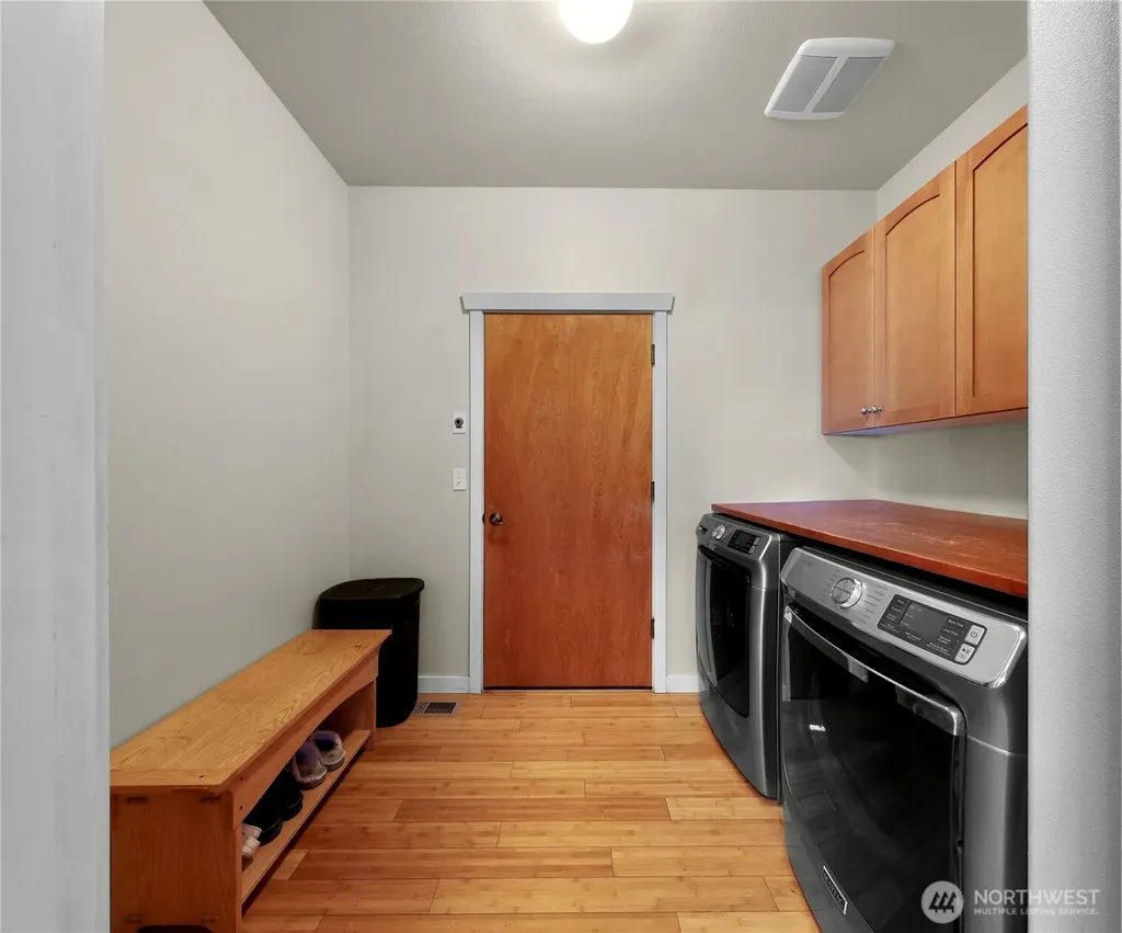 1302 Eastwood Way Lynden WA 98264