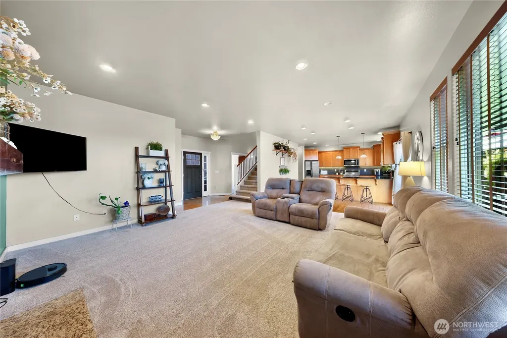 1302 Eastwood Way Lynden WA 98264