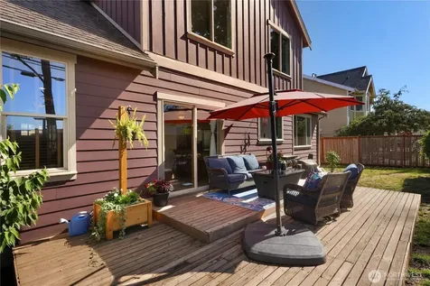1302 Eastwood Way Lynden WA 98264