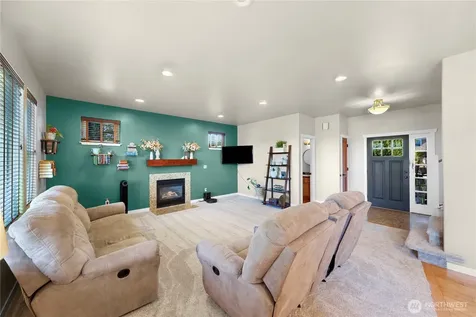 1302 Eastwood Way Lynden WA 98264