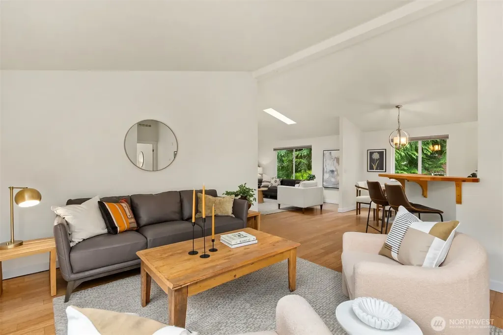 11727 Arrow Point Drive NE Bainbridge Island WA 98110