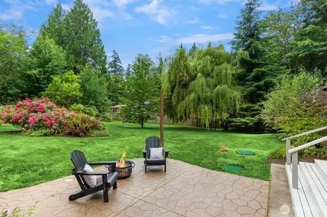 11727 Arrow Point Drive NE Bainbridge Island WA 98110