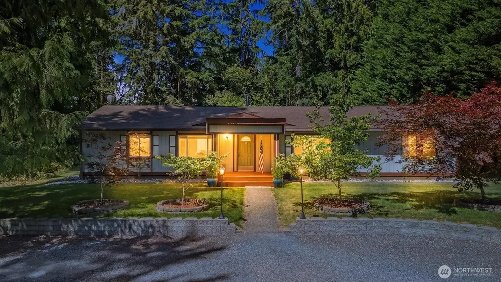 24220 127th Avenue SE Snohomish WA 98296