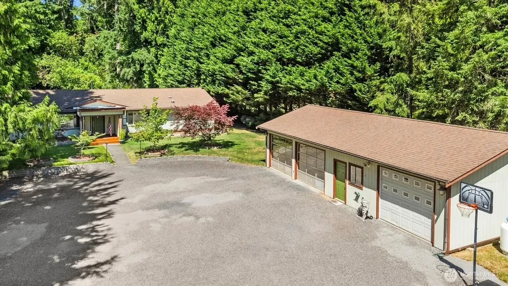 24220 127th Avenue SE Snohomish WA 98296