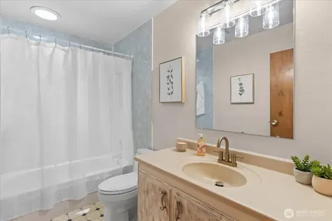 24220 127th Avenue SE Snohomish WA 98296