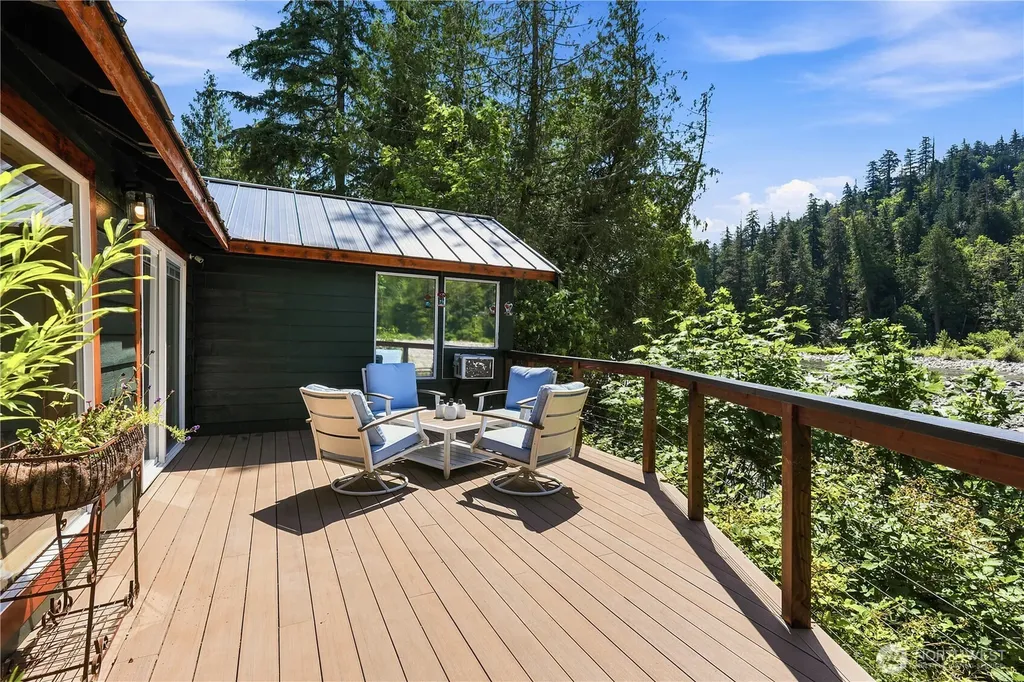 48308 River Park Drive Index WA 98256