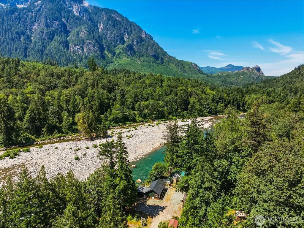 48308 River Park Drive Index WA 98256