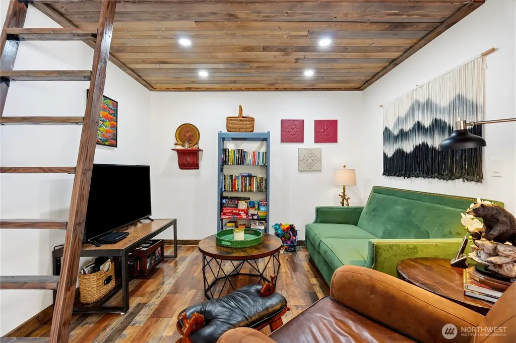 48308 River Park Drive Index WA 98256