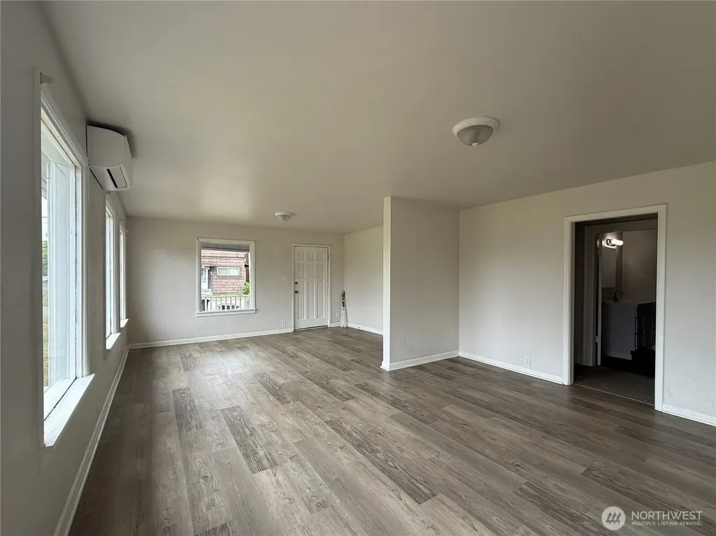 519 28th Street Hoquiam WA 98550