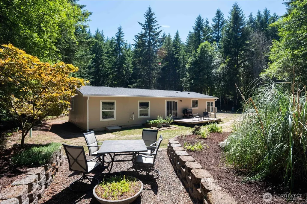 3499 SE Bear Tree Lane Port Orchard WA 98367