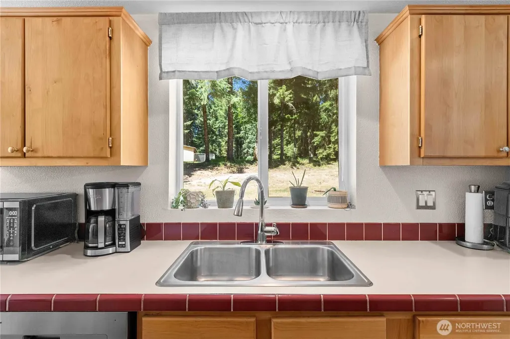 3499 SE Bear Tree Lane Port Orchard WA 98367