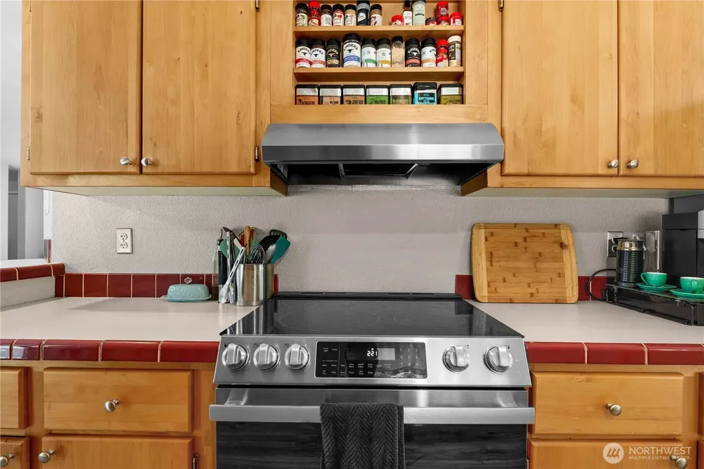 3499 SE Bear Tree Lane Port Orchard WA 98367