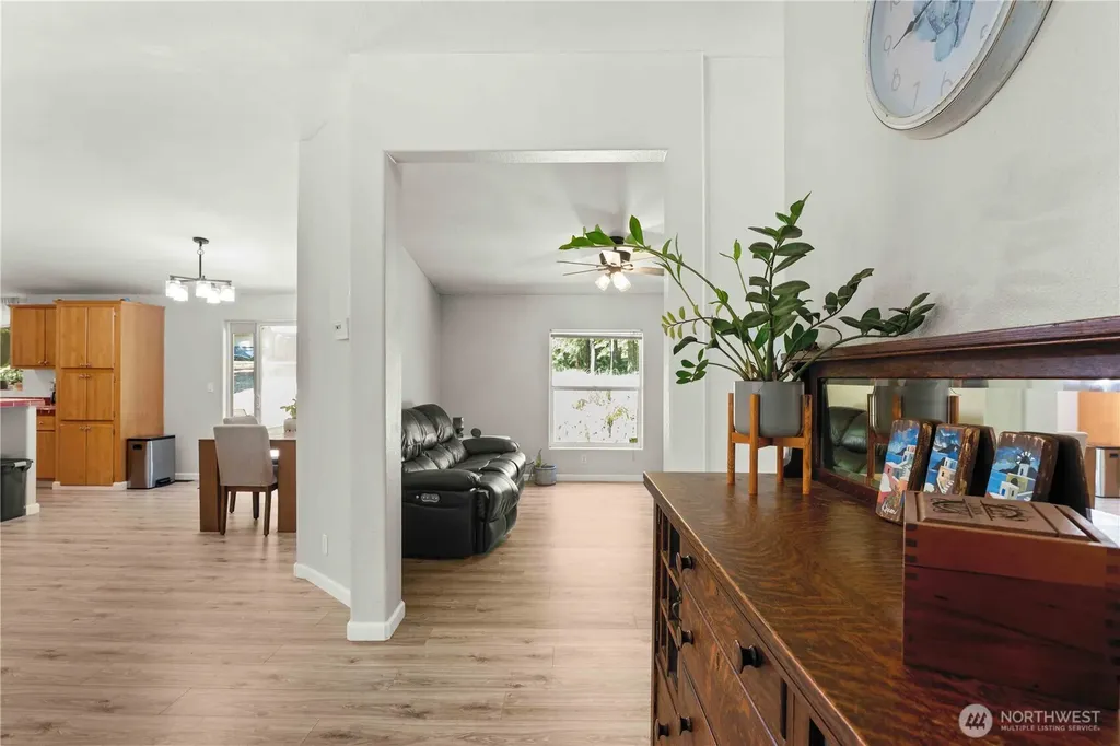 3499 SE Bear Tree Lane Port Orchard WA 98367