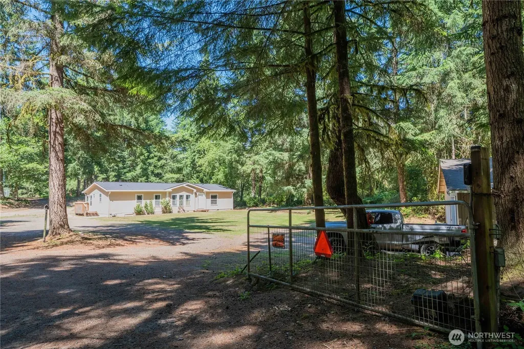 3499 SE Bear Tree Lane Port Orchard WA 98367