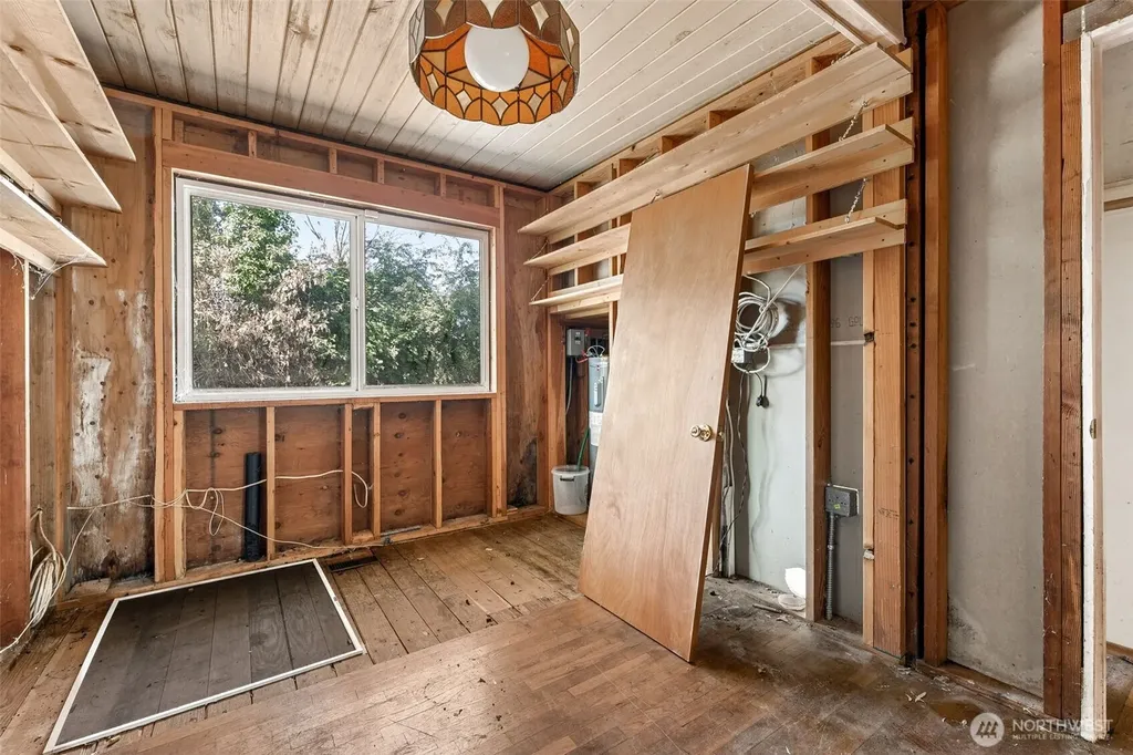 6727 21st Avenue SW Seattle WA 98106