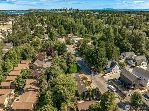 6727 21st Avenue SW Seattle WA 98106