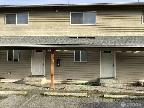 12429 1st Avenue W Everett WA 98204