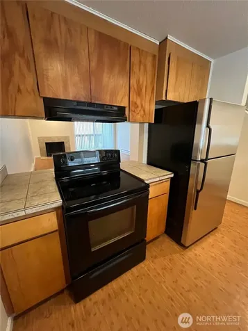 12429 1st Avenue W Everett WA 98204