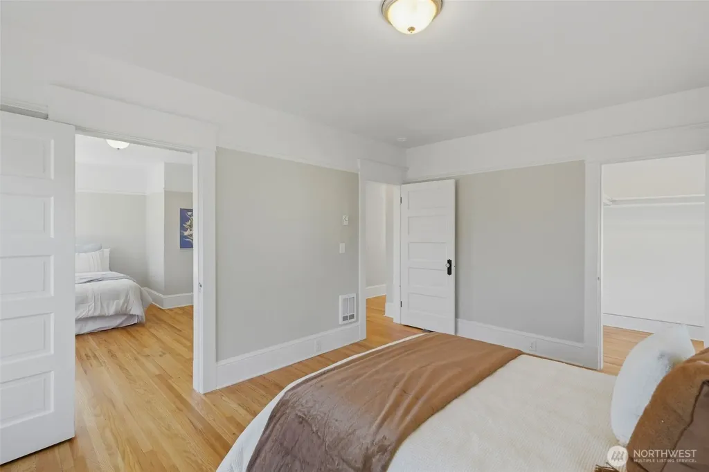 1607 Burwell Street Bremerton WA 98337