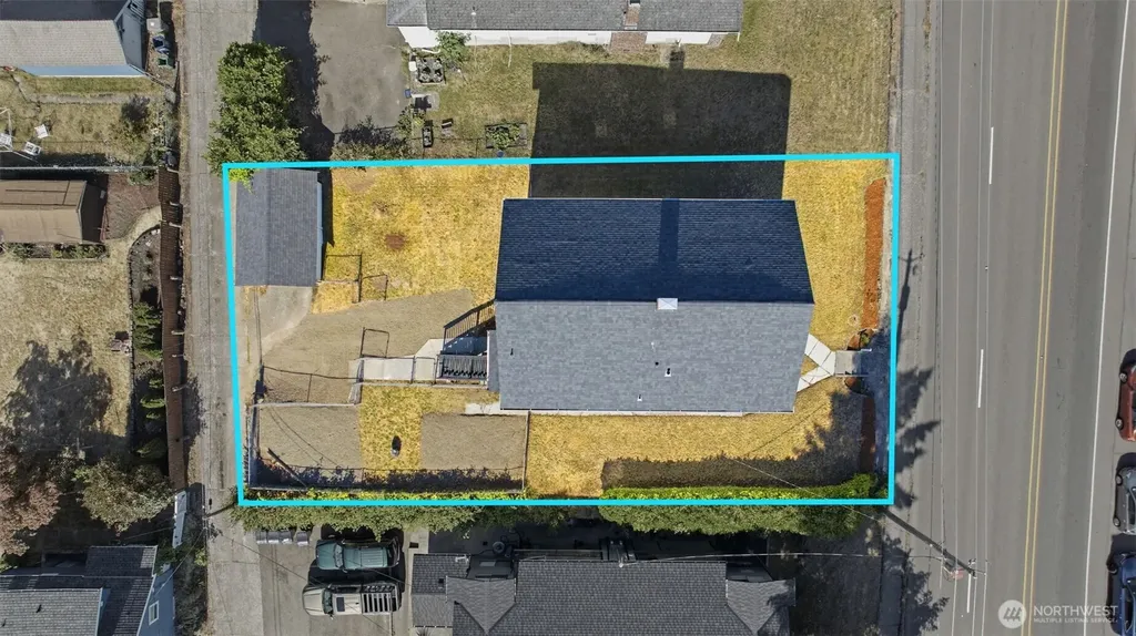 1607 Burwell Street Bremerton WA 98337