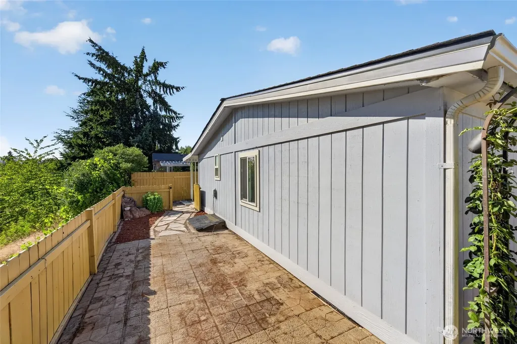 375 Union Avenue SE Renton WA 98059