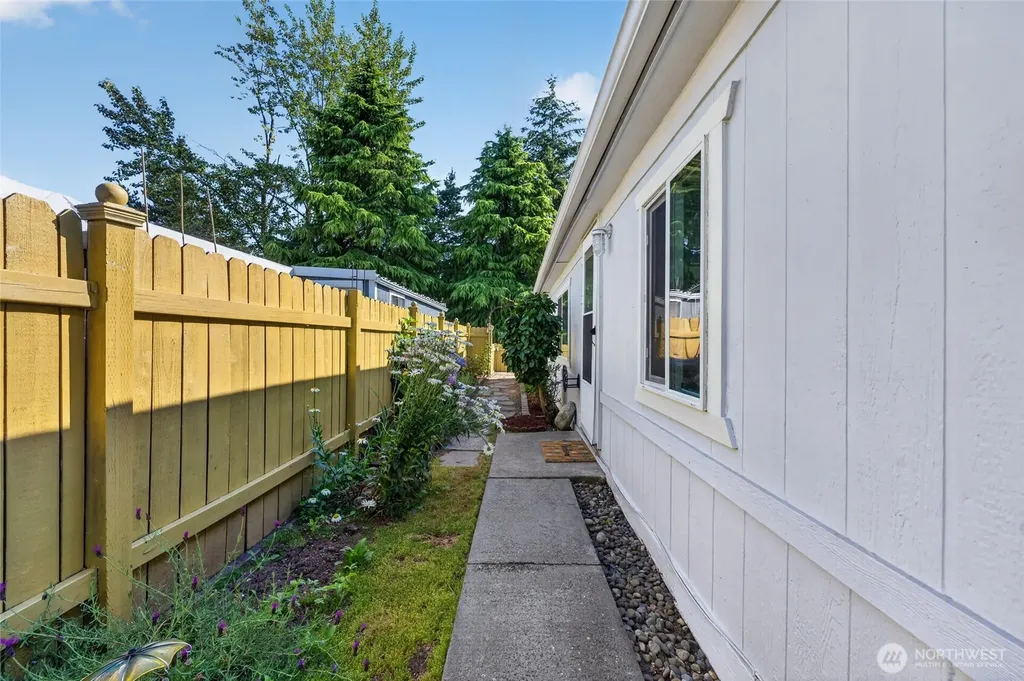 375 Union Avenue SE Renton WA 98059