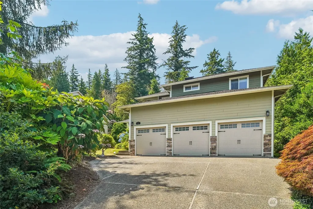 9017 381st Avenue SE Snoqualmie WA 98065