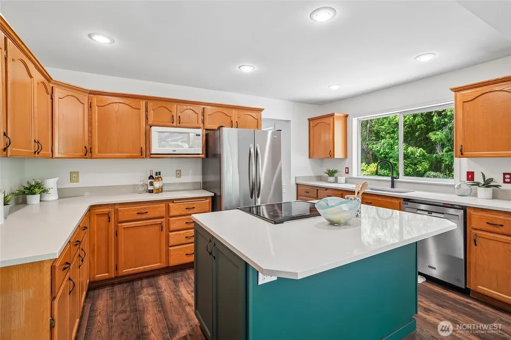 9017 381st Avenue SE Snoqualmie WA 98065