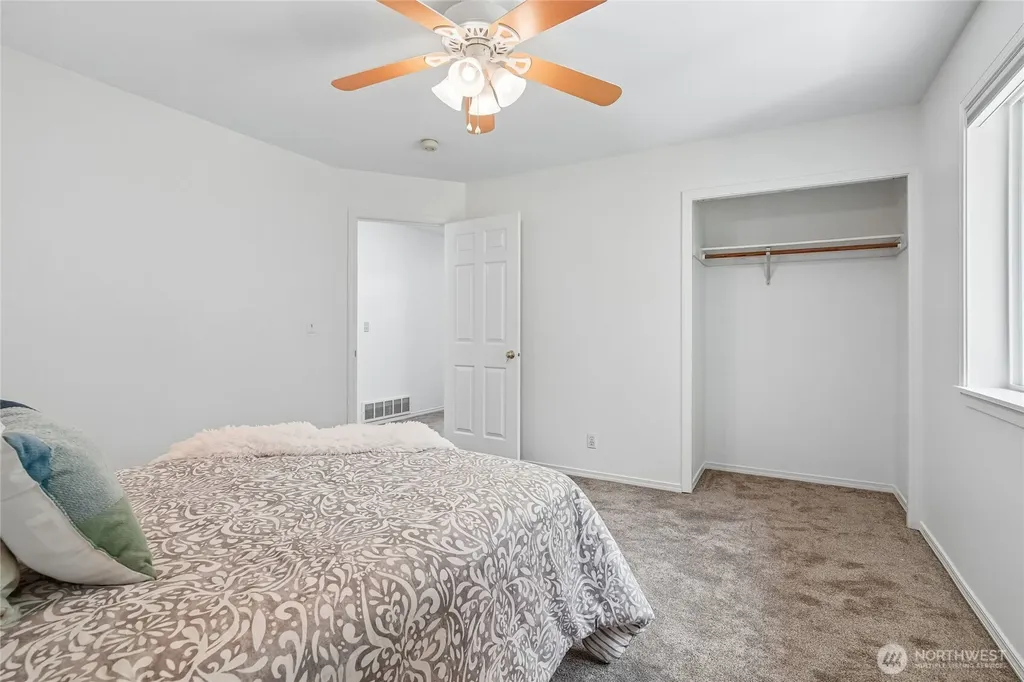 9017 381st Avenue SE Snoqualmie WA 98065