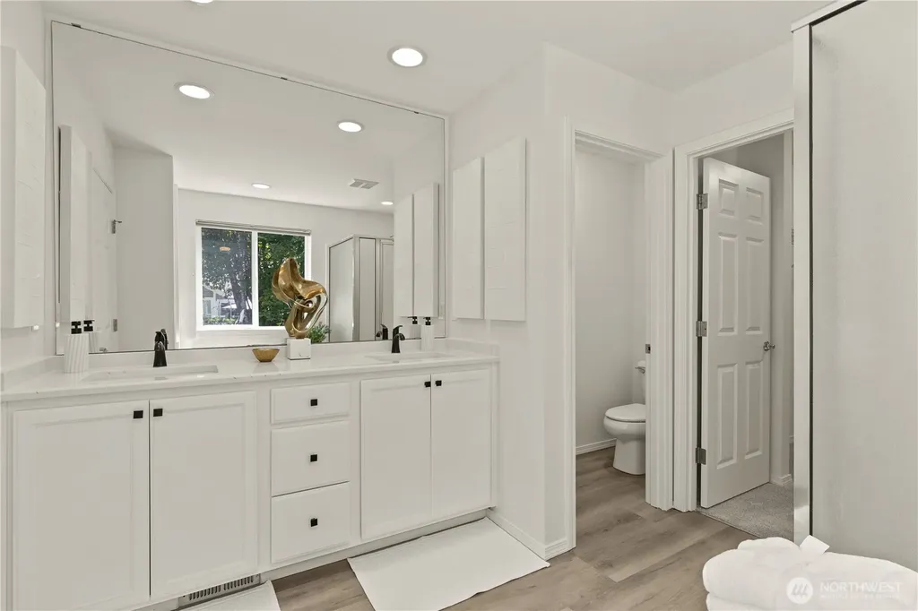 20345 128th Place NE Woodinville WA 98072