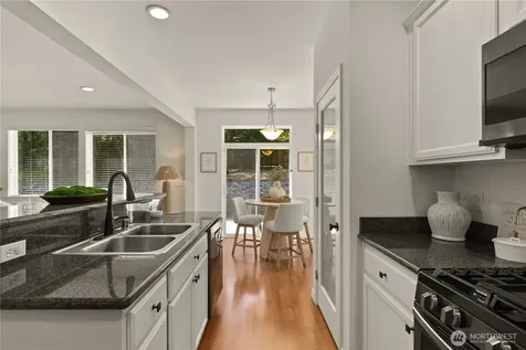 20345 128th Place NE Woodinville WA 98072