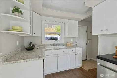 1035 Temple Drive Everett WA 98201