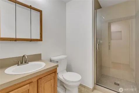 1925 19th Street SE Puyallup WA 98372