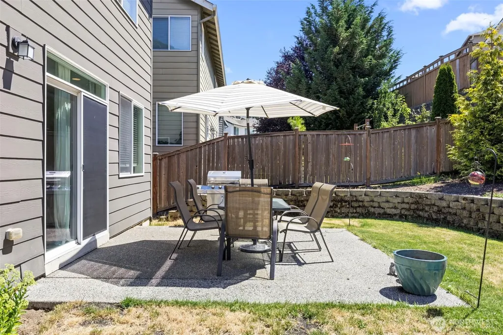 3906 Highlands Boulevard Puyallup WA 98372