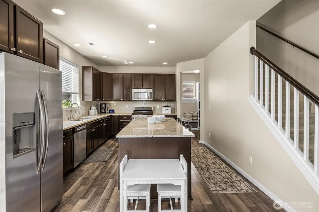 3906 Highlands Boulevard Puyallup WA 98372