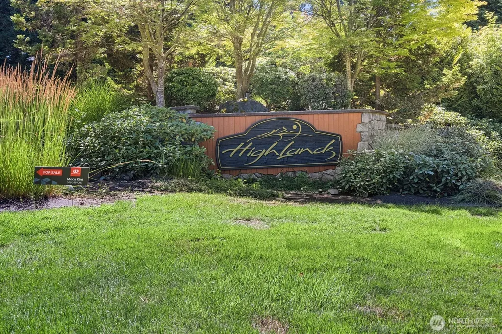 3906 Highlands Boulevard Puyallup WA 98372