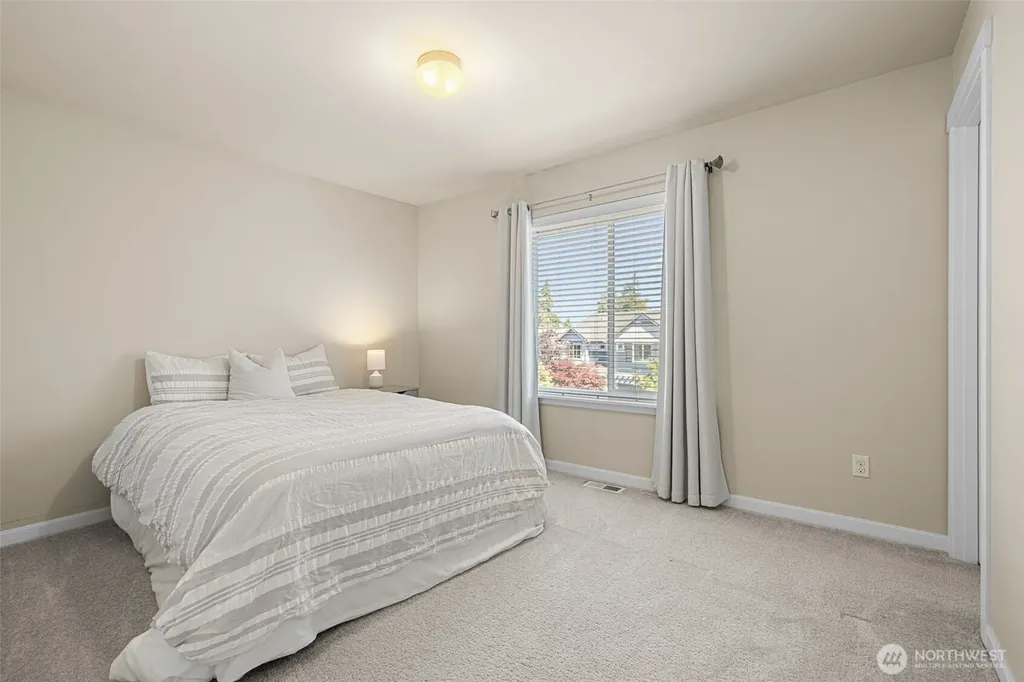 3906 Highlands Boulevard Puyallup WA 98372